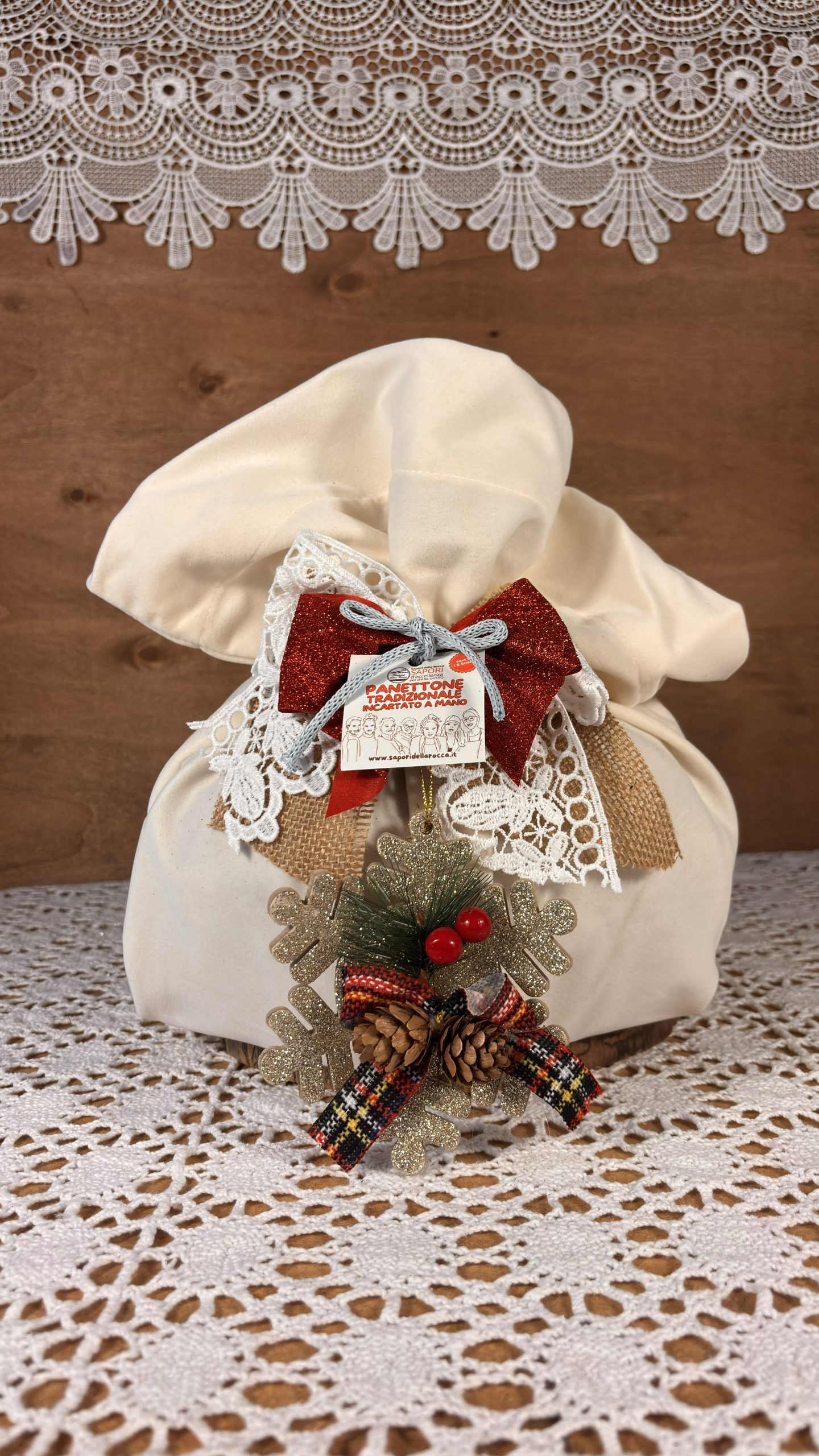 Panettone Tradizionale – Selezione Sapori della Rocca (1kg)