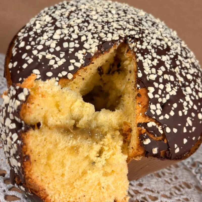 Panettone Pistacchio e Cioccolato da 1 kg con ripieno di crema al pistacchio e copertura di cioccolato, Sapori della Rocca