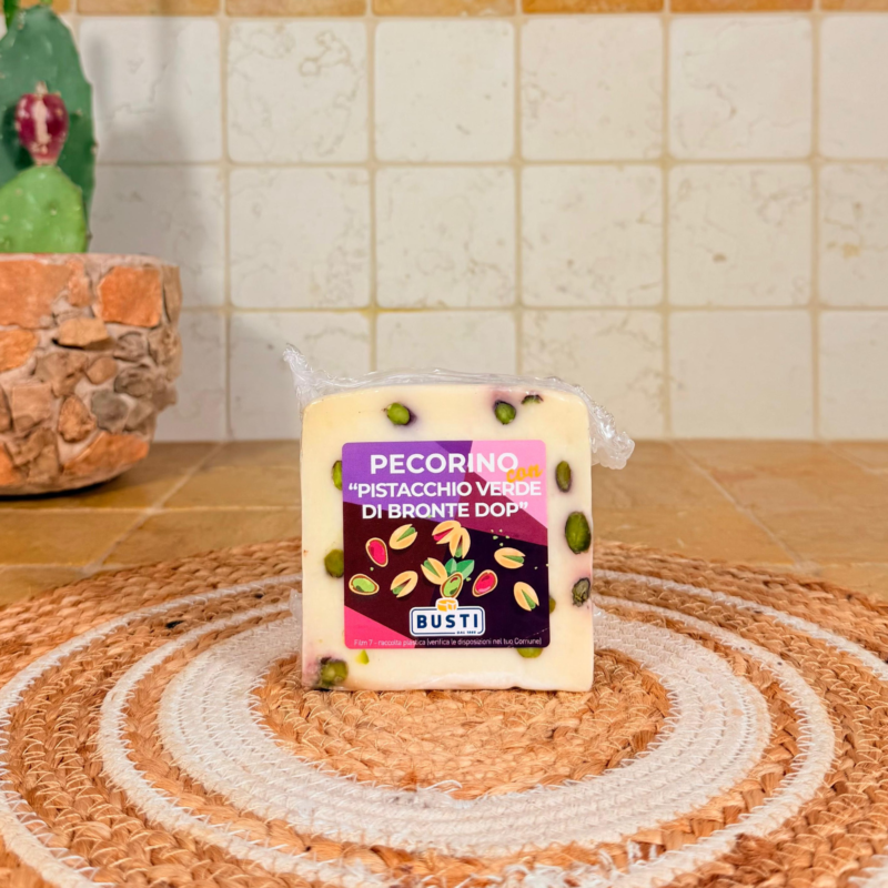 Pecorino con Pistacchio Verde di Bronte DOP – Trancio da circa 600 g