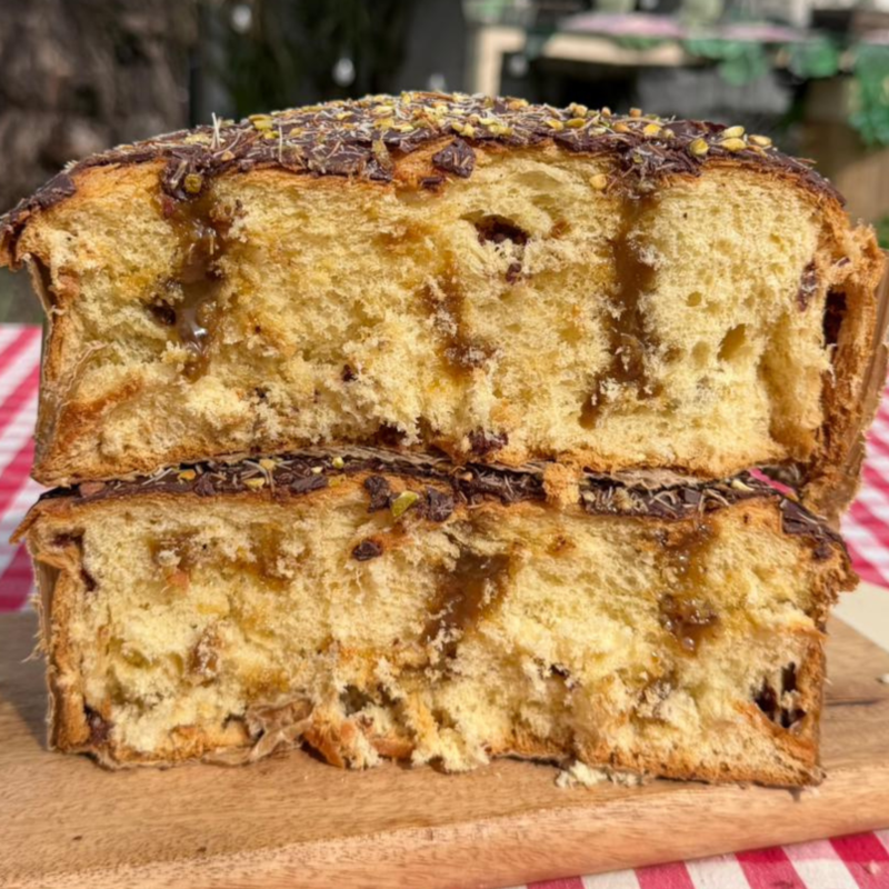 Alternative view of Colomba Dubai Chocolate | Selezione Sapori della Rocca